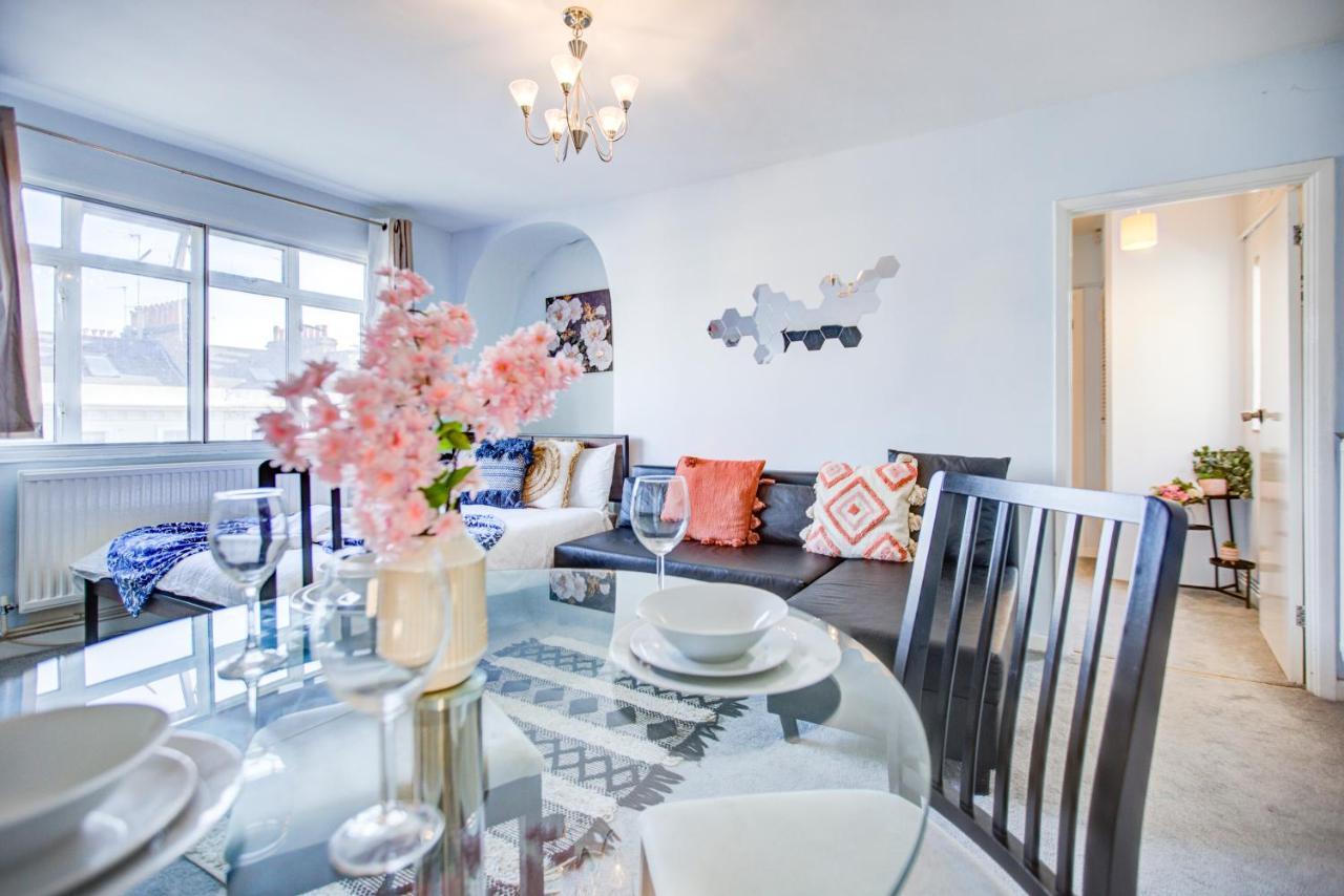 Private Family Apartment, In Victoria Posh Sw1 Londýn Exteriér fotografie